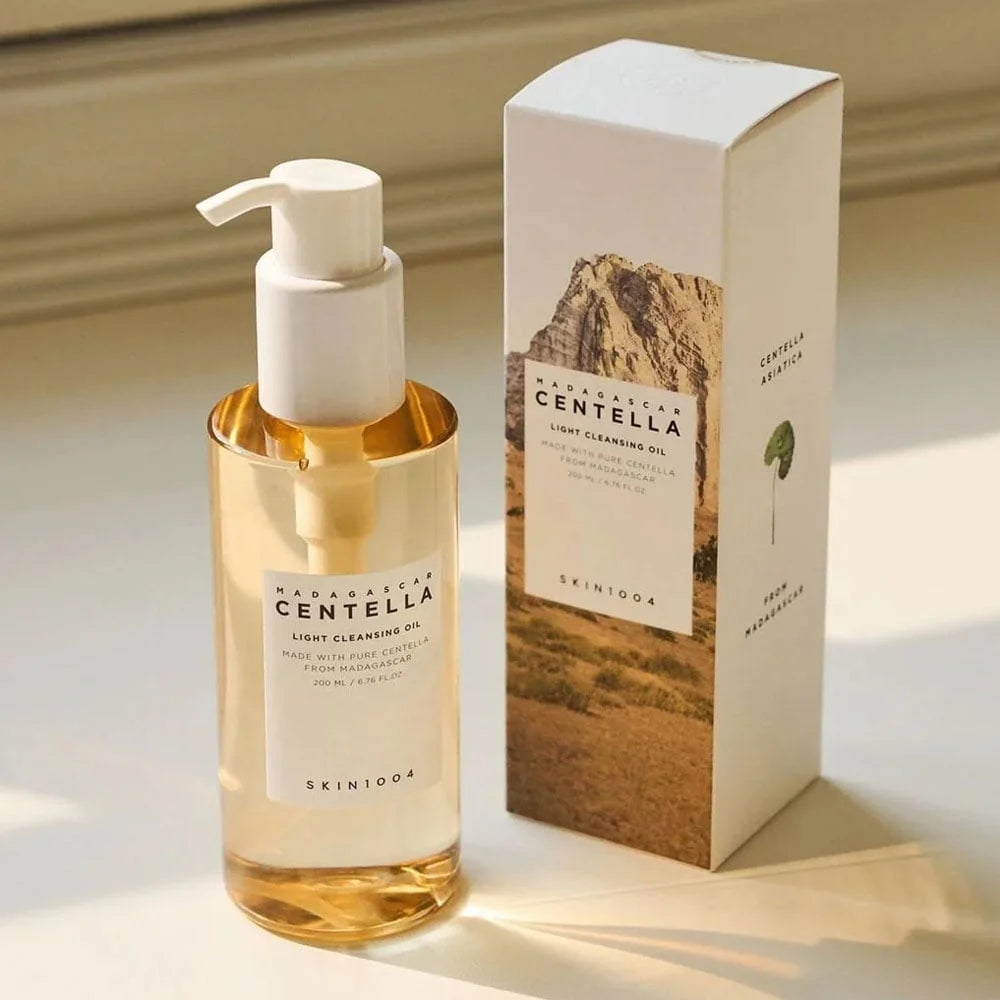 Madagascar Centella Light Cleansing Oil